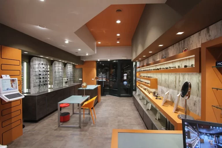 Eyewear Display and Design