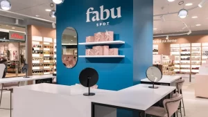 Cosmetics Display Cabinet Design